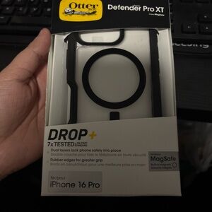 OtterBox Defender Pro XT iPhone 16 Pro Case - Black